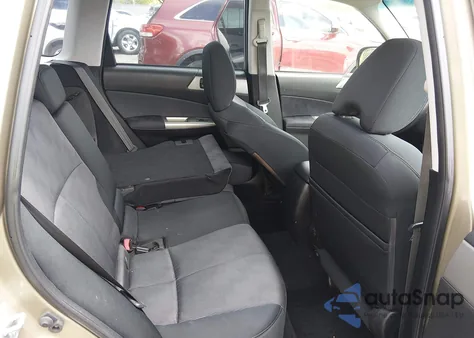 2009 Subaru Forester 2.5X z USA, uszkodzony, nr VIN JF2SH61649H735832